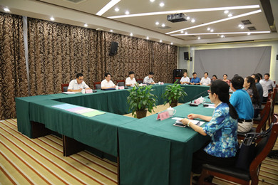 省高校工委、省教育厅第三调研组莅临江南官方网站调研省委十届六次全会暨省委工作会议精神贯彻落实情况